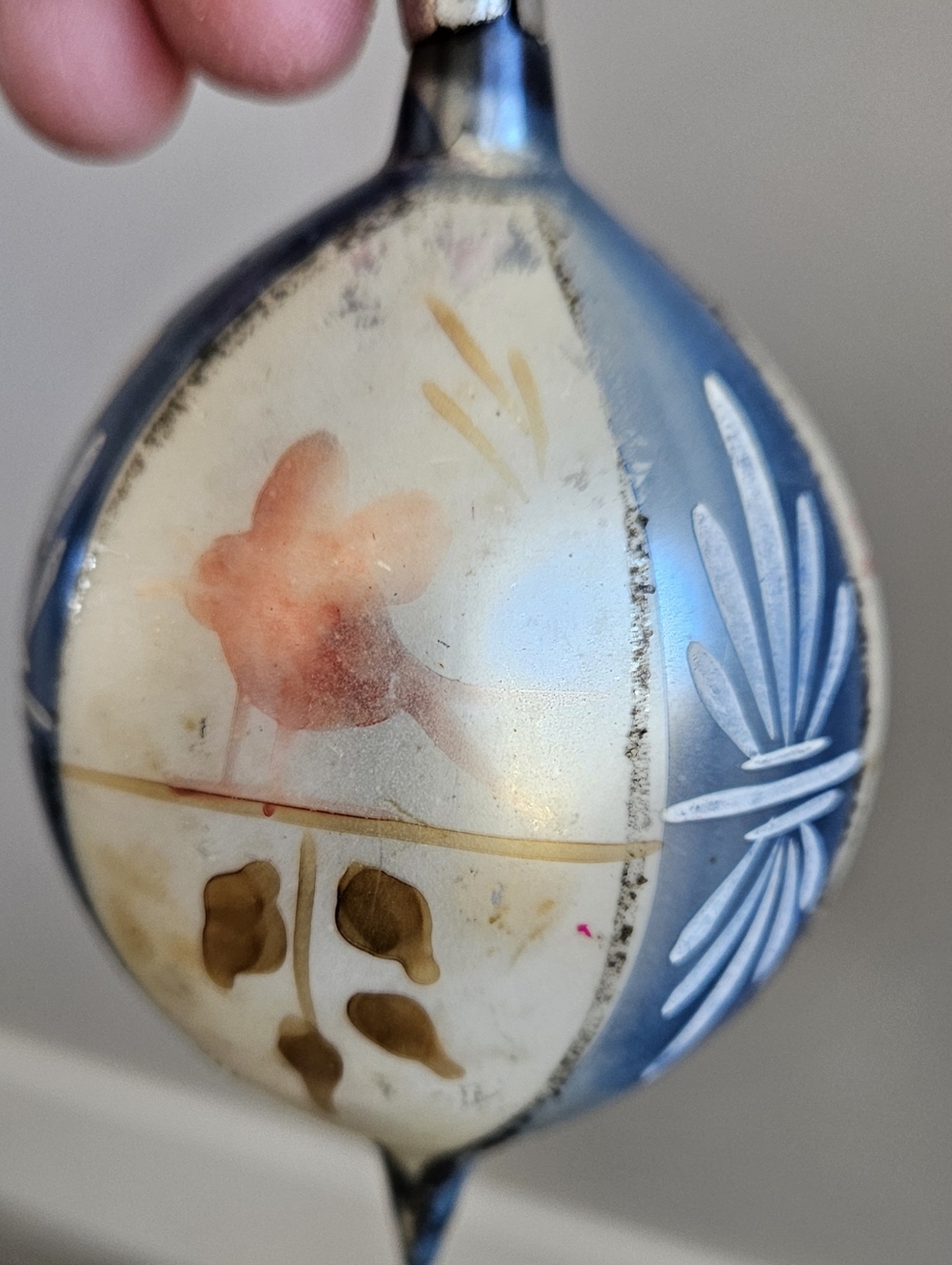 Vtg Tear Drop, Hand Painted Mercury Glass Christmas Tree Ornament .